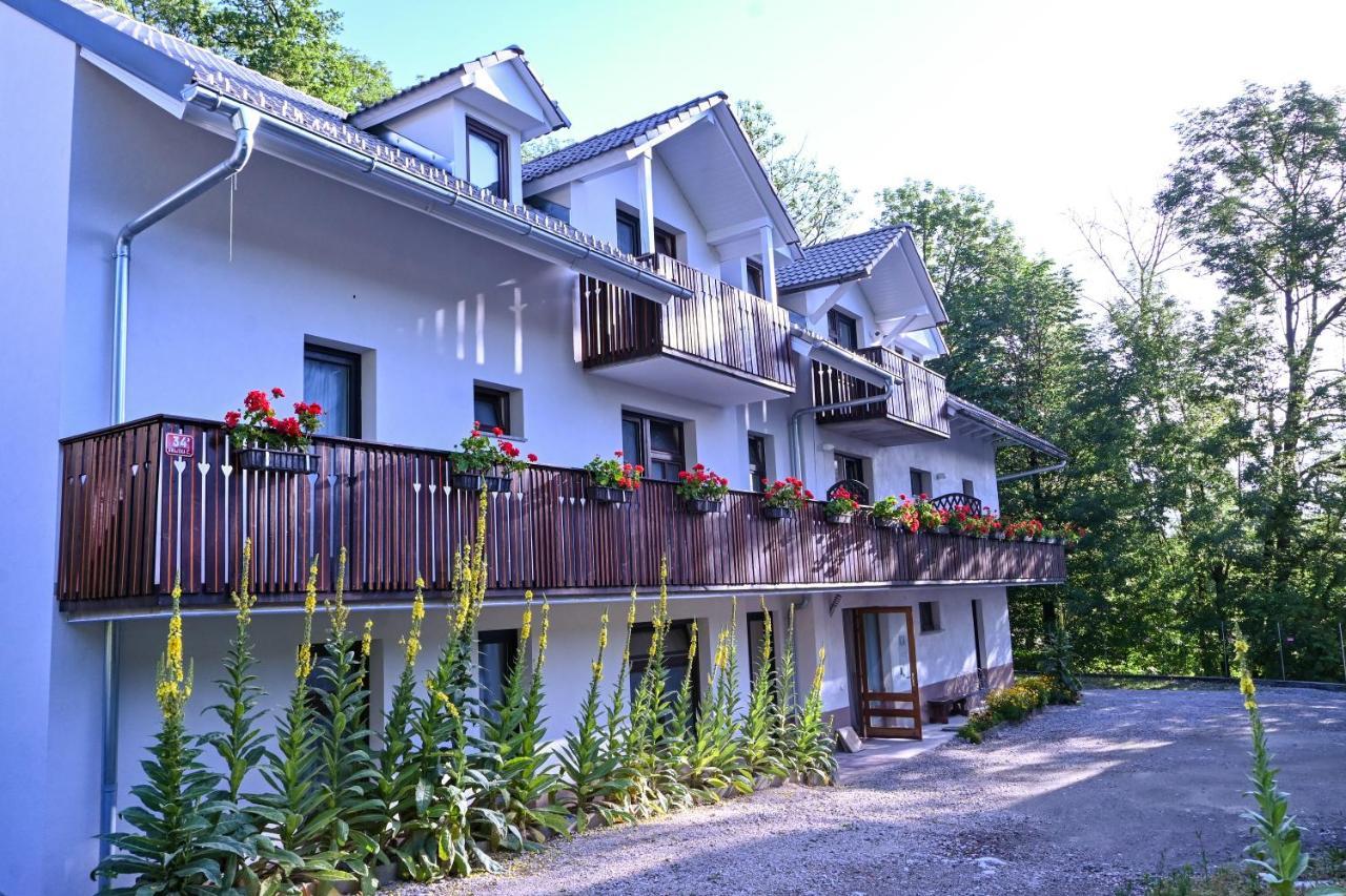 Sobe Grajska Appartement Bled Buitenkant foto